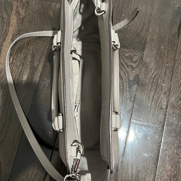 Michael Kors Selma Bag - Picture 5 of 5